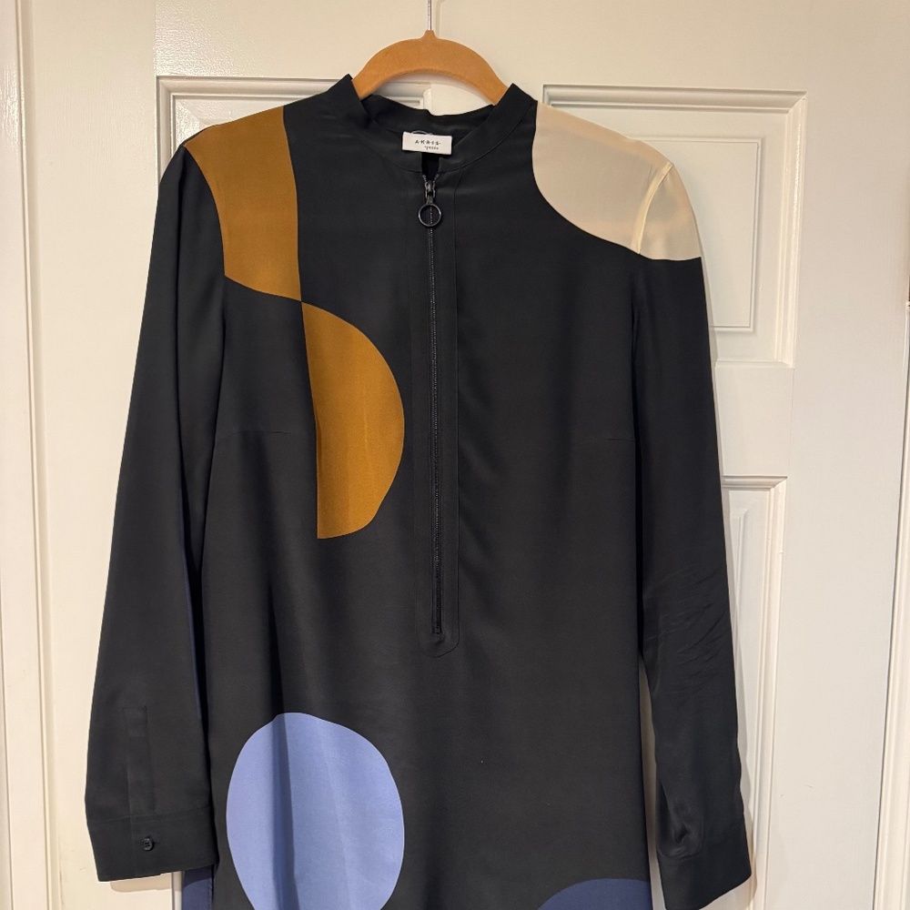 A-K-R-I-S punto architectual 100% silk tunic size 10